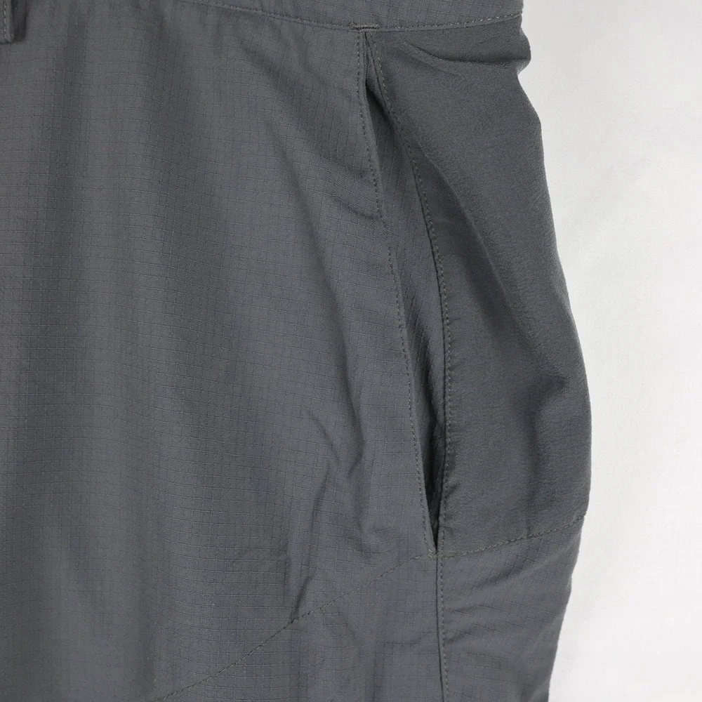 Magellan Outdoors Shorts Mens 42 Nylon Hiking Zip Pocket Lightweight Outdoor Tra